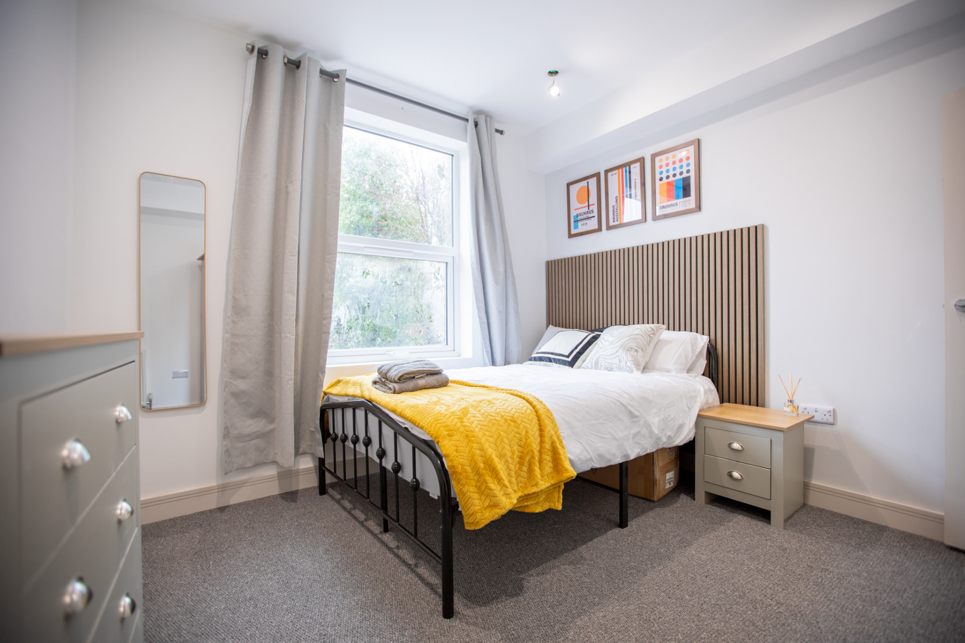 Fairham after — double room with mirror and storage